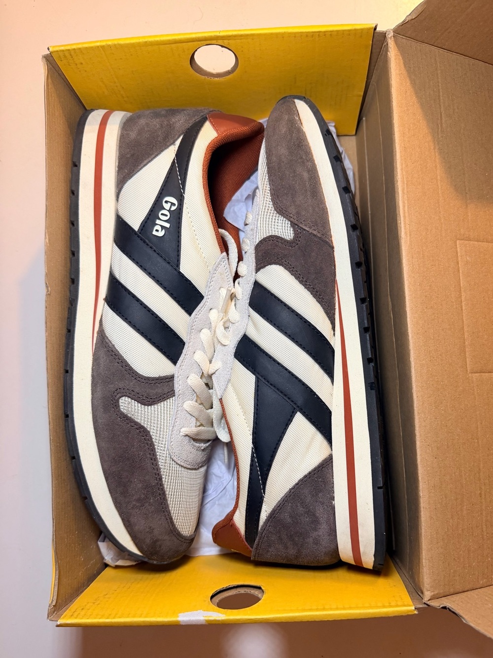 Gola Classics Men's Retro Daytona Sneaker